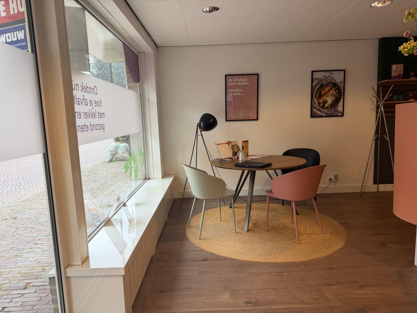 Bekijk foto 3 van Burg. Verwielstraat 15