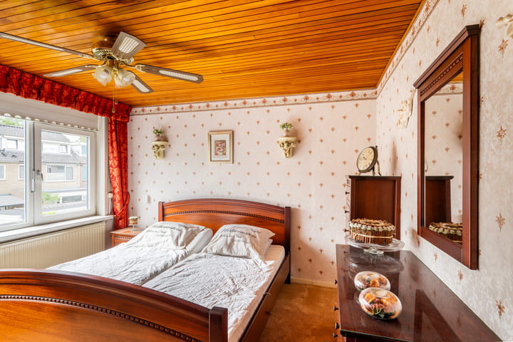 Tussenwoning te koop: Van der Trappenstraat 30, Honselersdijk