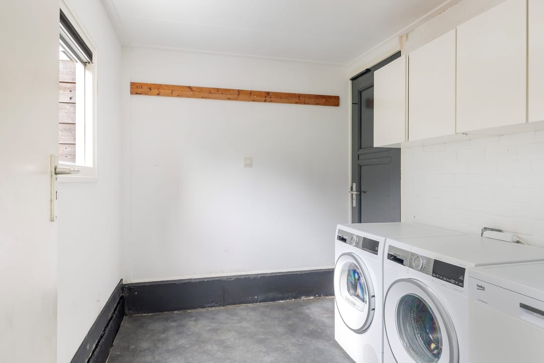 Photo 17 of van Ostadestraat 58