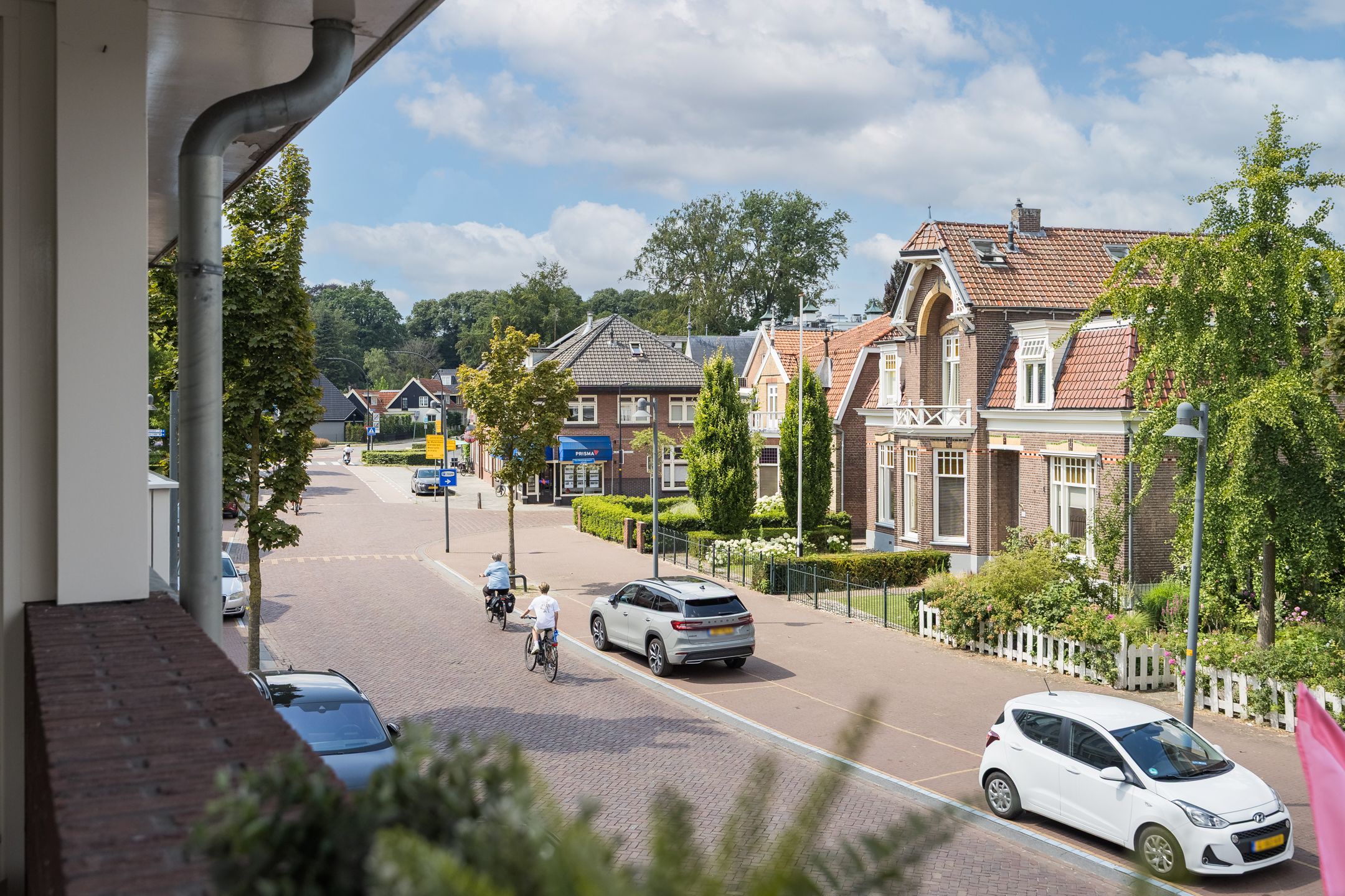 Photo 18 of Grotestraat 243-A