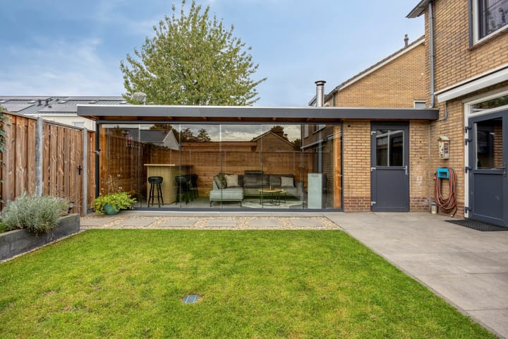 Tussenwoning te koop: Rozenstraat 48, Didam