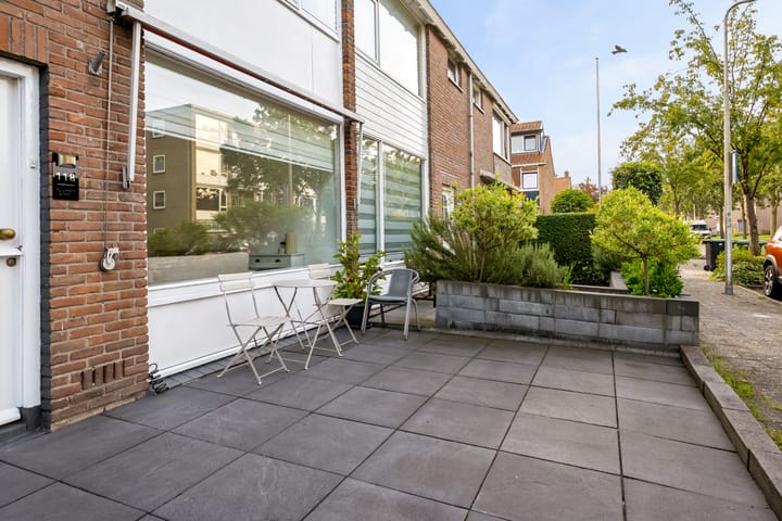 Tussenwoning te koop: Telemannstraat 118, Zwolle