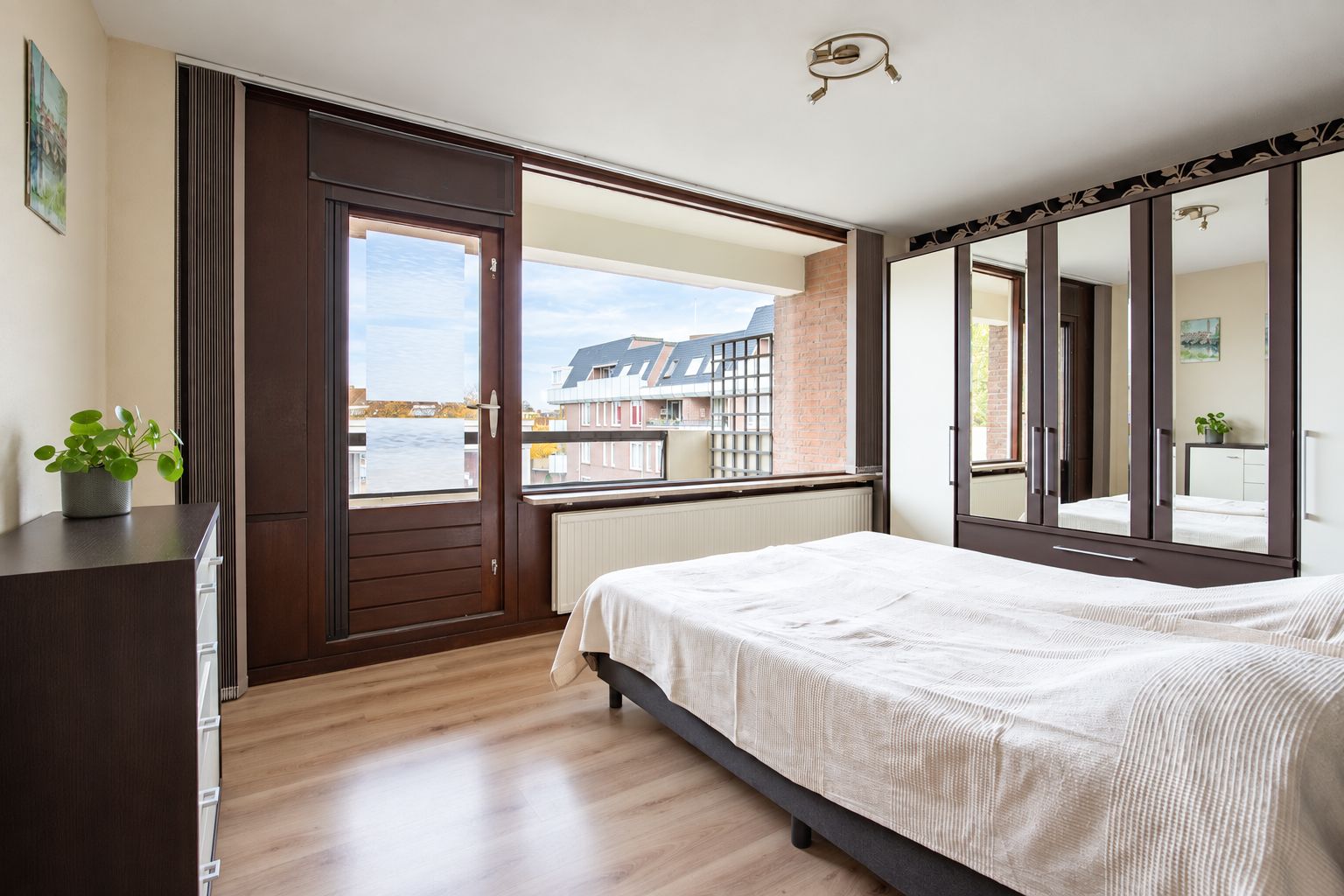 Photo 15 of Joep Nicolasstraat 300
