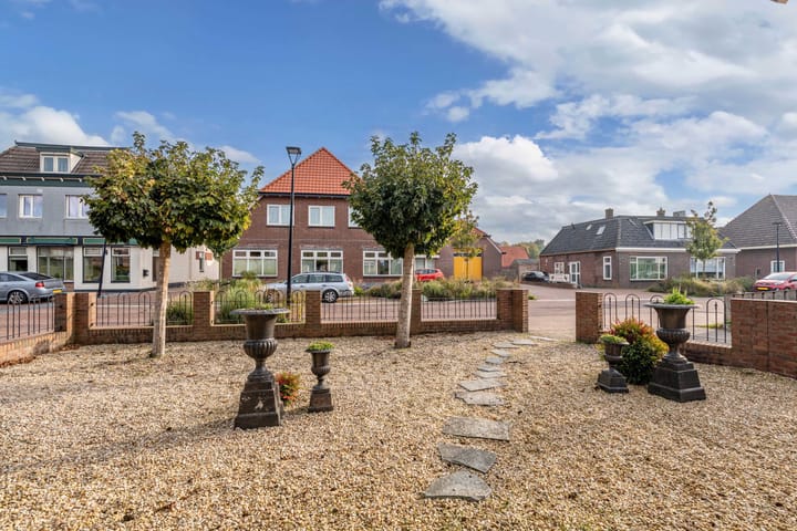 Vrijstaande woning te koop: Steenwijkerweg 18, De Blesse