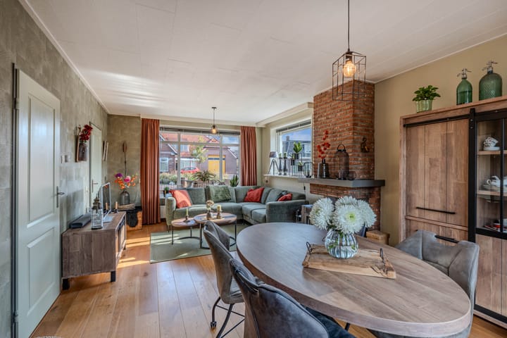 Vrijstaande woning te koop: Steenwijkerweg 18, De Blesse