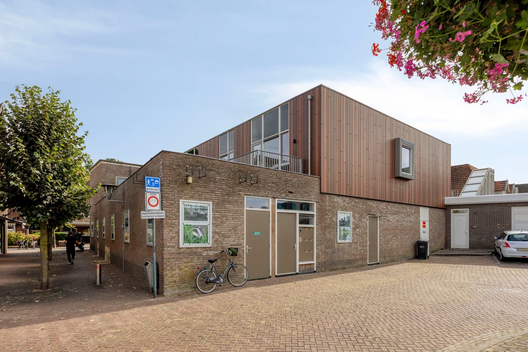 Photo 23 of Aambeeld 24-C