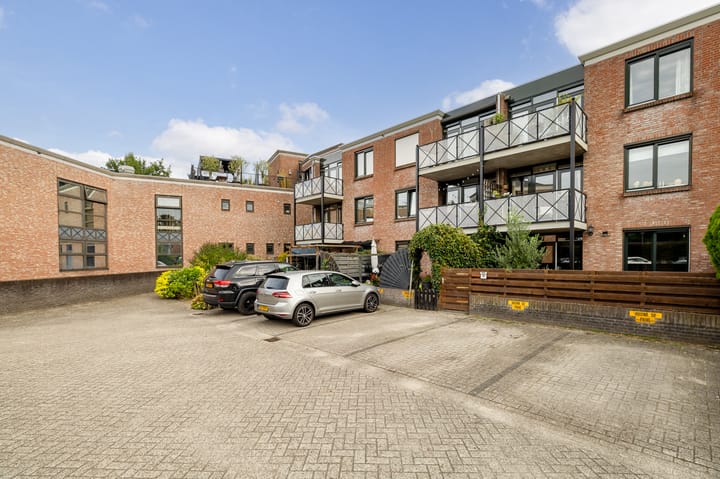 Appartement te koop: Van Boetzelaerlaan 52, Hoogland