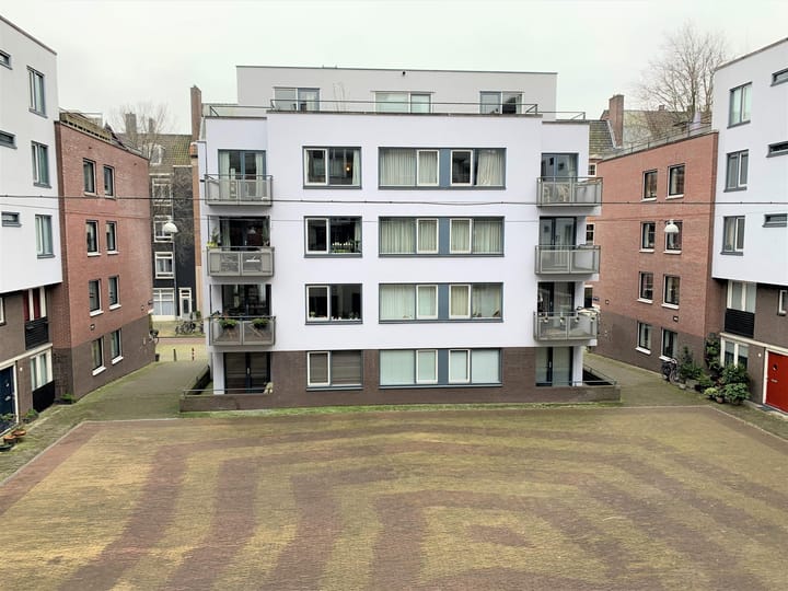 Appartement te huur: Koerierstersplein 8, Amsterdam