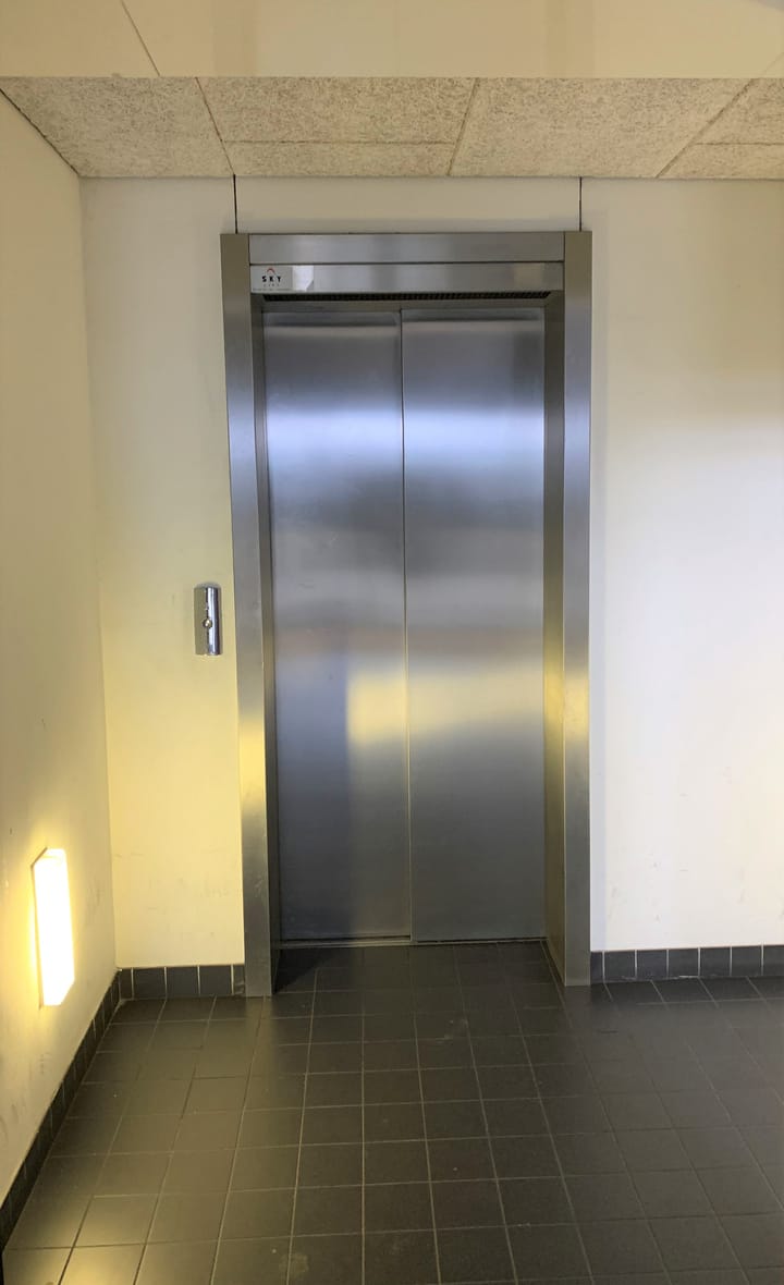 Appartement te huur: Koerierstersplein 8, Amsterdam