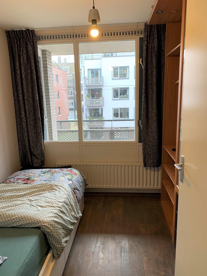 Appartement te huur: Koerierstersplein 8, Amsterdam