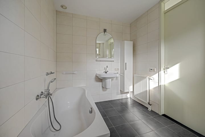 Vrijstaande woning te koop: Albert Neuhuysstraat 2, Baarlo (Li)