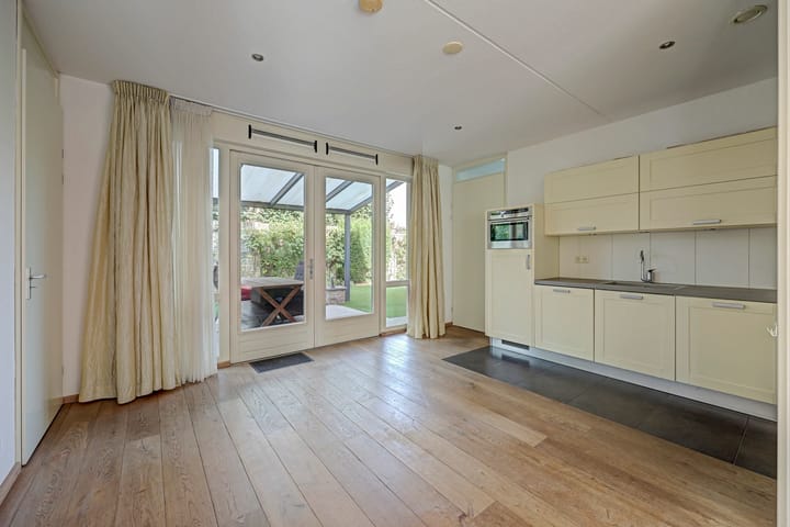 Vrijstaande woning te koop: Albert Neuhuysstraat 2, Baarlo (Li)