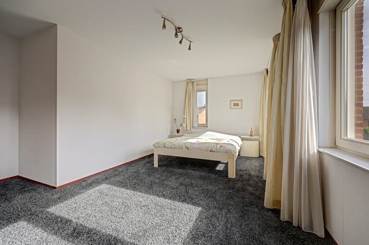 Vrijstaande woning te koop: Albert Neuhuysstraat 2, Baarlo (Li)