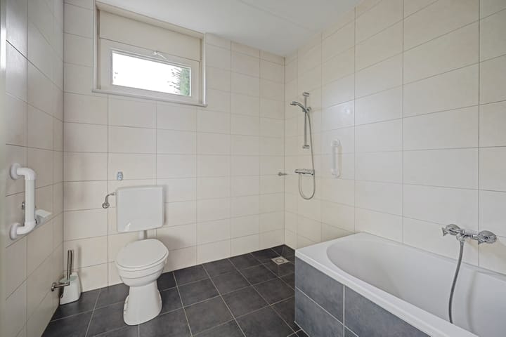 Vrijstaande woning te koop: Albert Neuhuysstraat 2, Baarlo (Li)