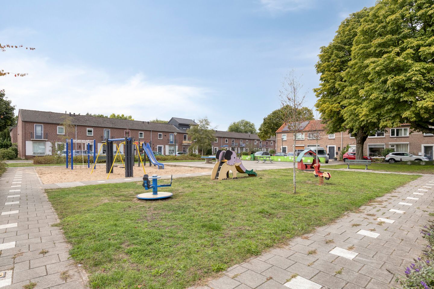 Foto 40 van Graaf Hermanstraat 57