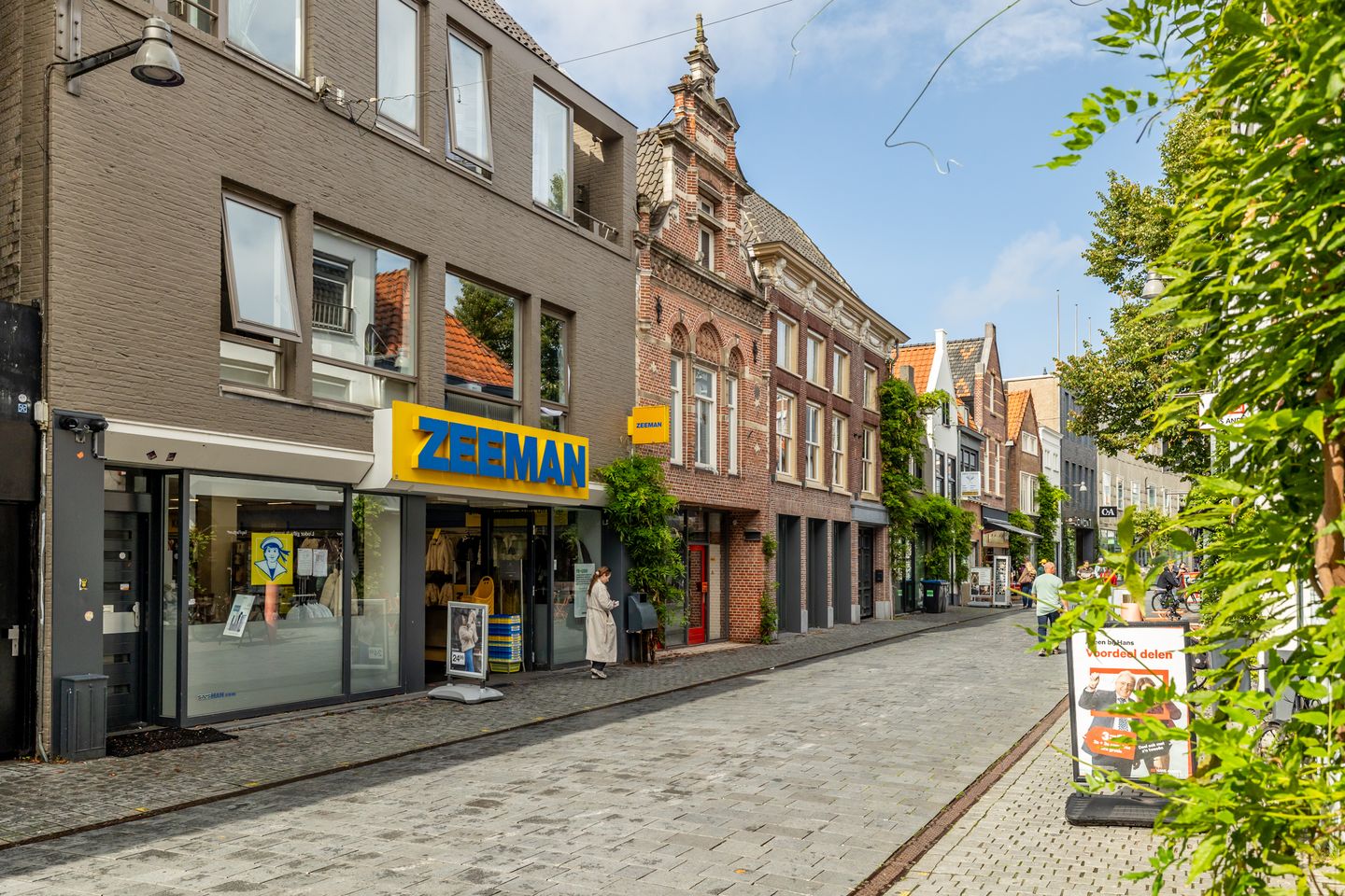 View photo 3 of Ginnekenstraat 112