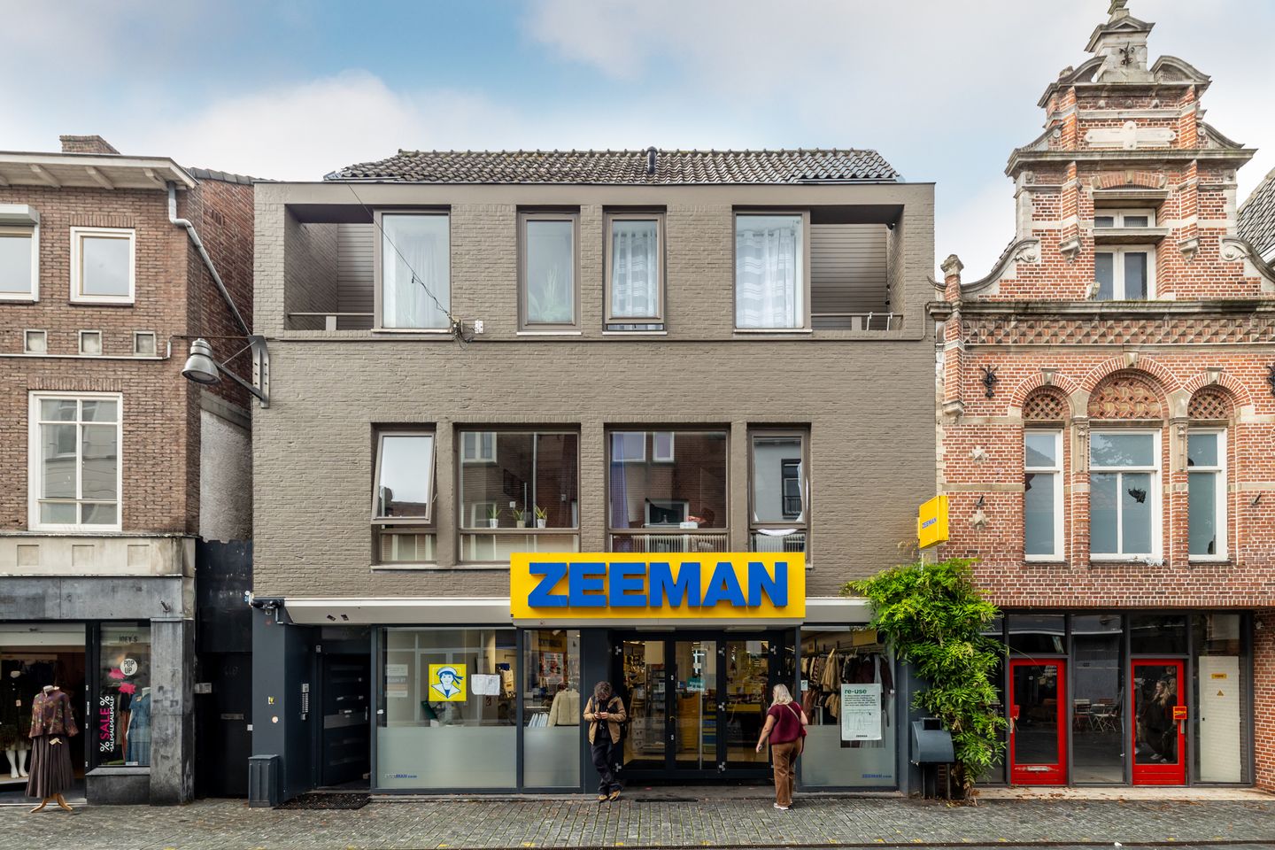 View photo 1 of Ginnekenstraat 112