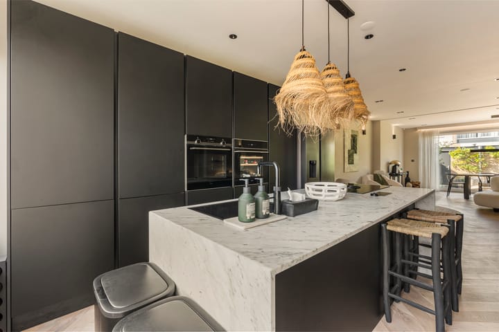 Hoekwoning te koop: Jan van Avesneslaan 1, Amstelveen