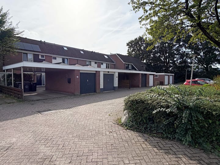 Hoekwoning te koop: van Echtenlaan 27, Coevorden