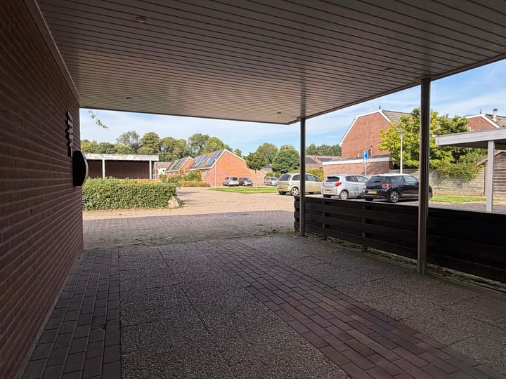 Hoekwoning te koop: van Echtenlaan 27, Coevorden