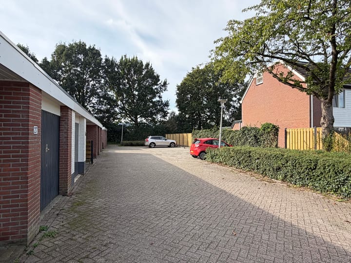 Hoekwoning te koop: van Echtenlaan 27, Coevorden