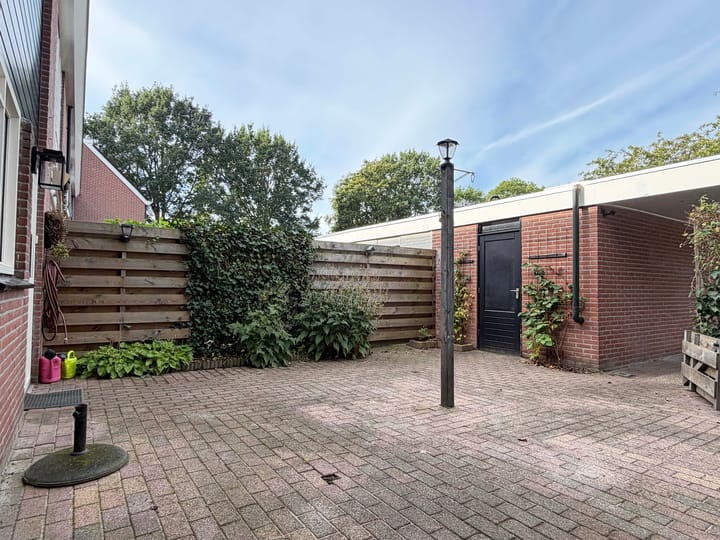 Hoekwoning te koop: van Echtenlaan 27, Coevorden