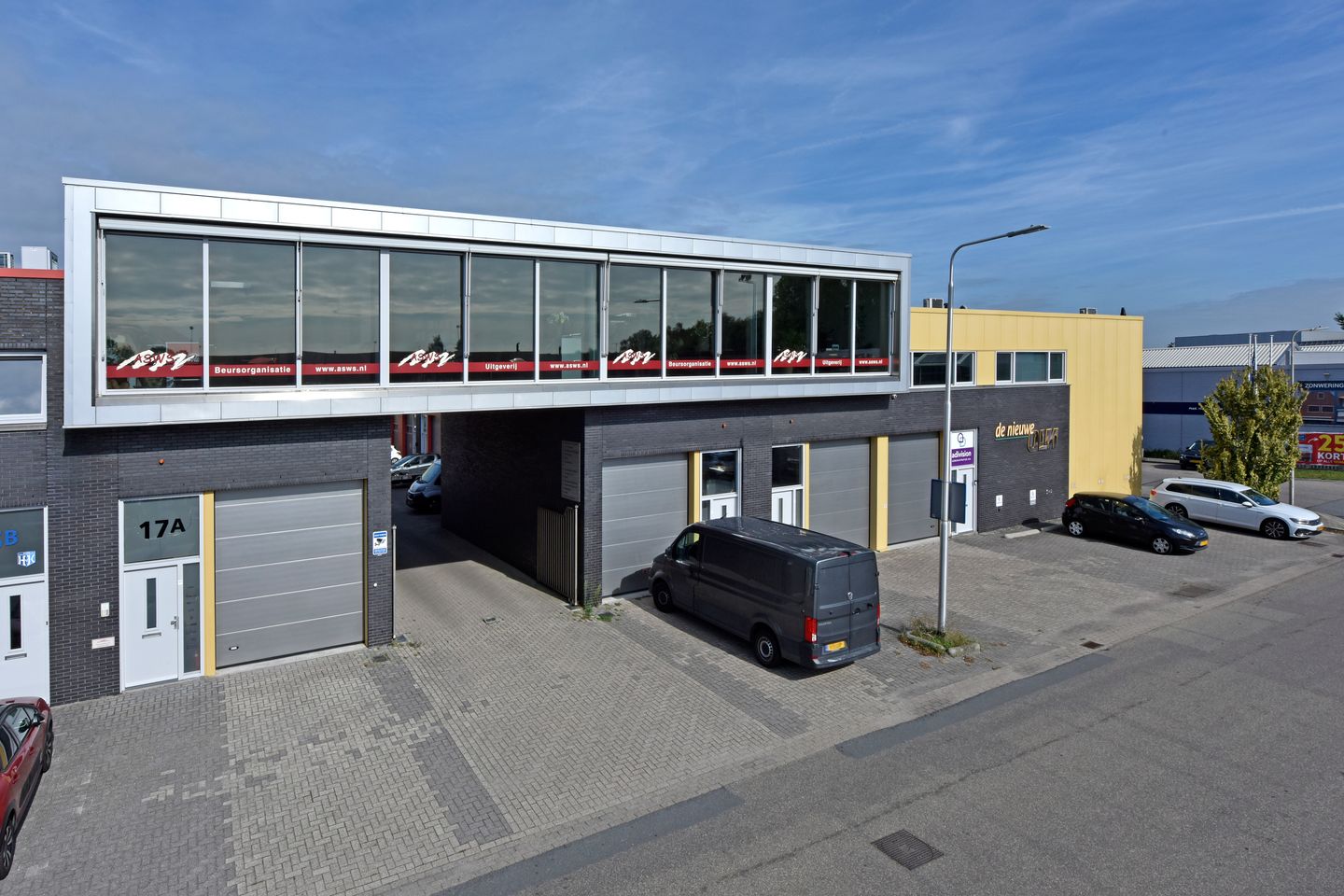 Bekijk foto 1 van Industrieweg 17-A
