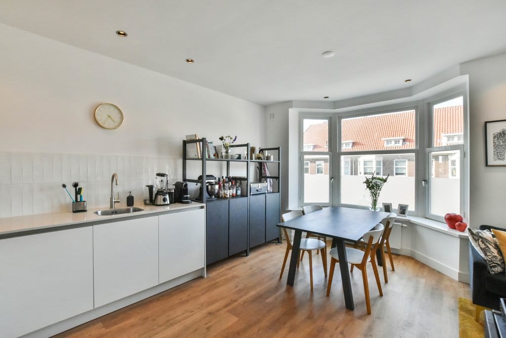 Photo 6 of Heemstedestraat 15-3