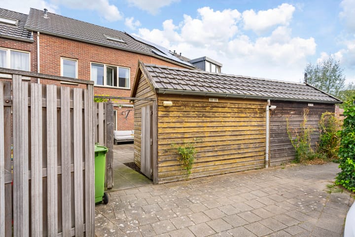 Tussenwoning te koop: Binderserf 22, Arnhem
