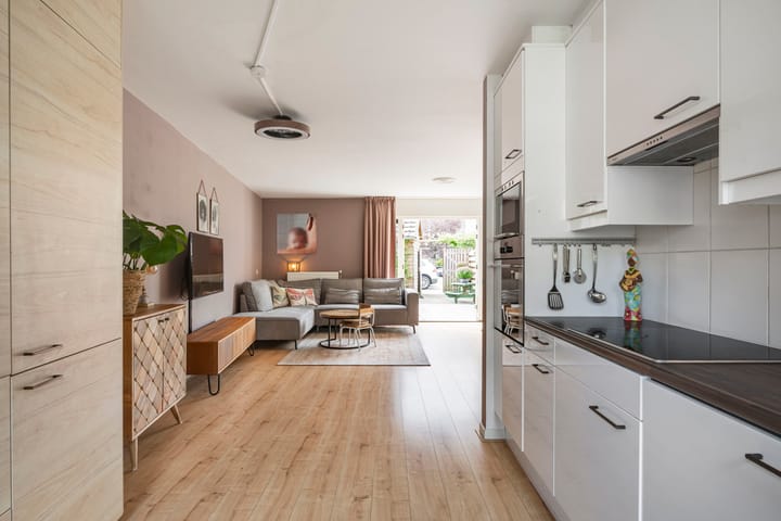 Tussenwoning te koop: Binderserf 22, Arnhem