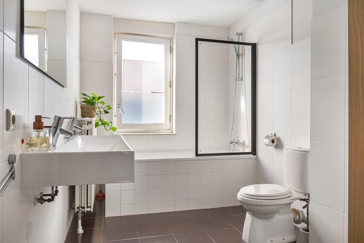 Tussenwoning te koop: Binderserf 22, Arnhem