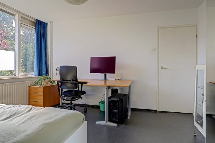 Tussenwoning te koop: grevelingen 64, Alphen Aan Den Rijn