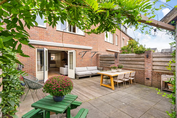 Tussenwoning te koop: Binderserf 22, Arnhem