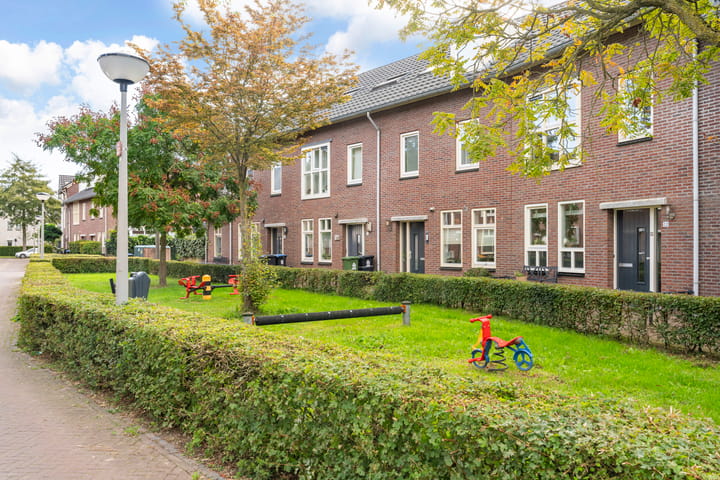 Tussenwoning te koop: Binderserf 22, Arnhem