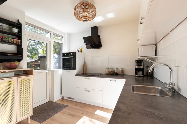 Hoekwoning te koop: Erica 12, Dordrecht
