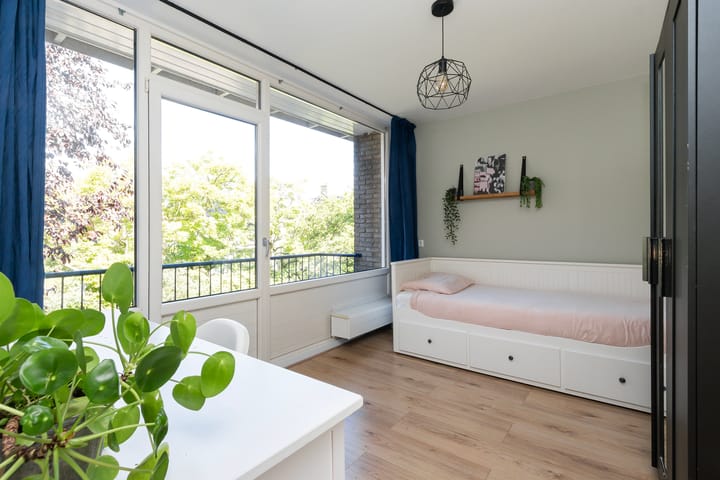 Hoekwoning te koop: Erica 12, Dordrecht