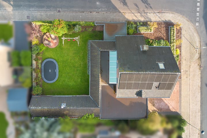 Vrijstaande woning te koop: Pater Dr. Neijensstraat 11, Heel