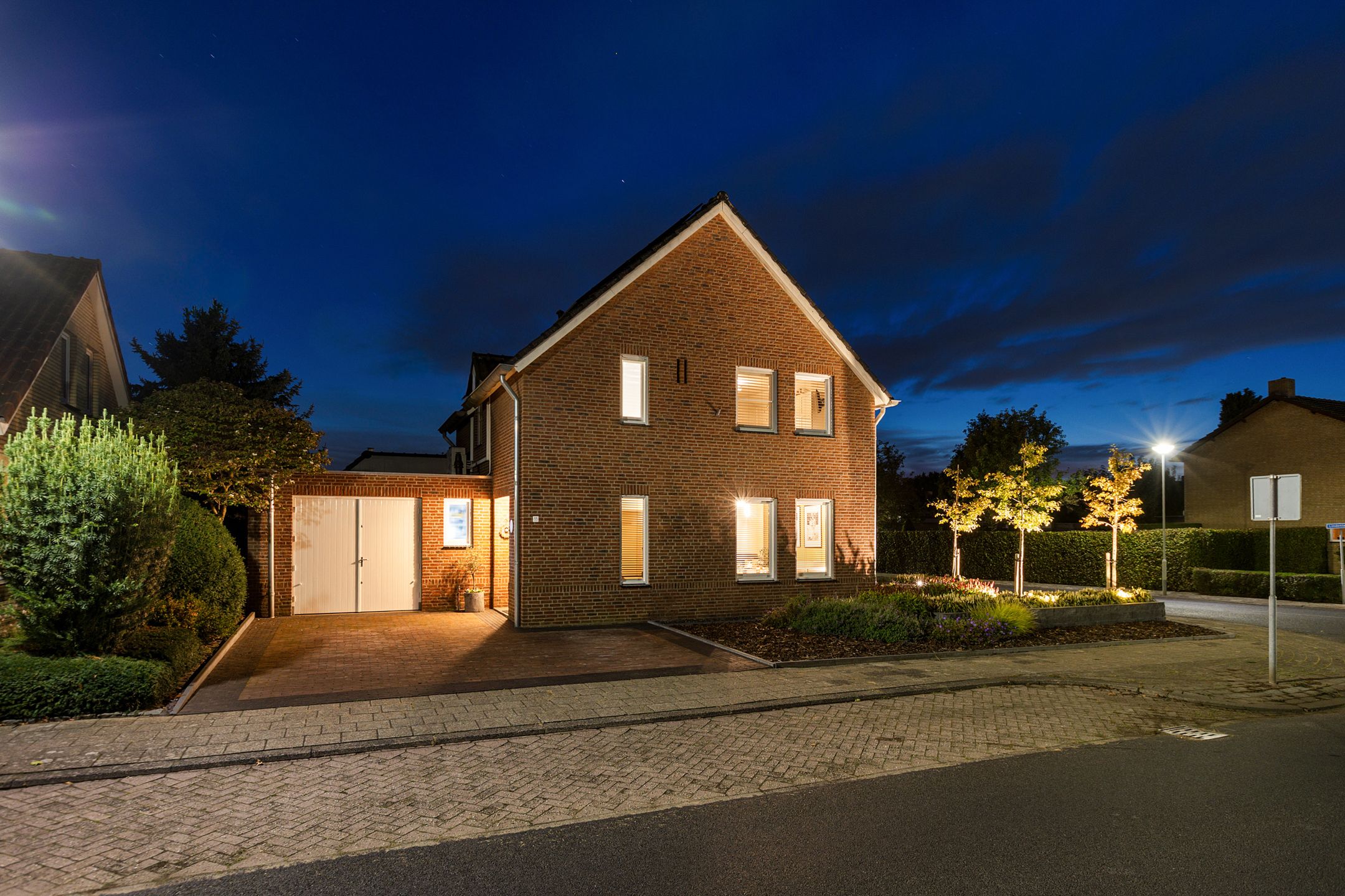 Photo 66 of Pater Dr. Neijensstraat 11