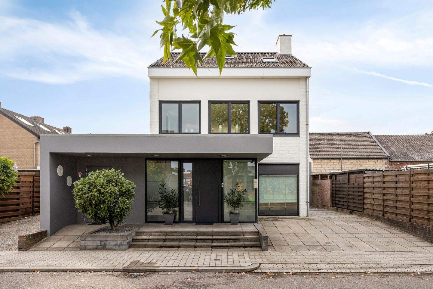 Foto 40 van Cramignonstraat 8-A
