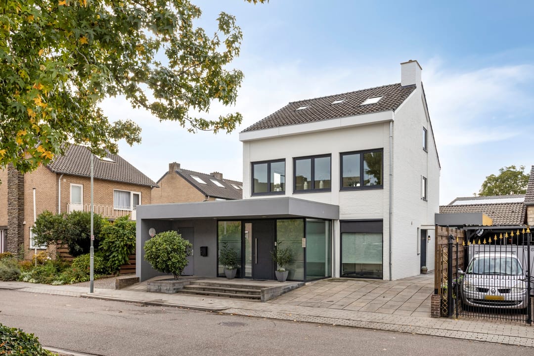 Foto 43 van Cramignonstraat 8-A