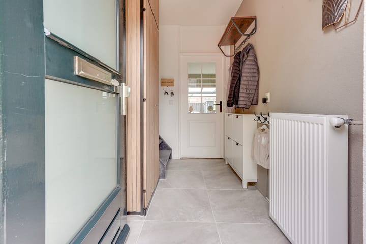 Tussenwoning te koop: Zwanenkamp 793, Maarssen