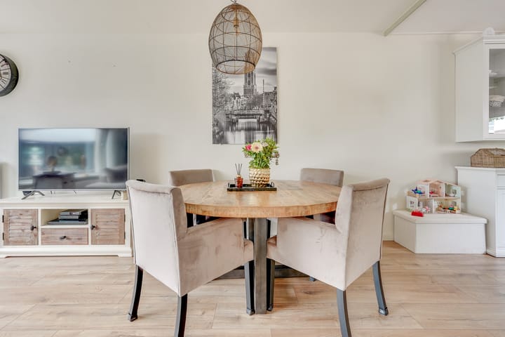 Tussenwoning te koop: Zwanenkamp 793, Maarssen