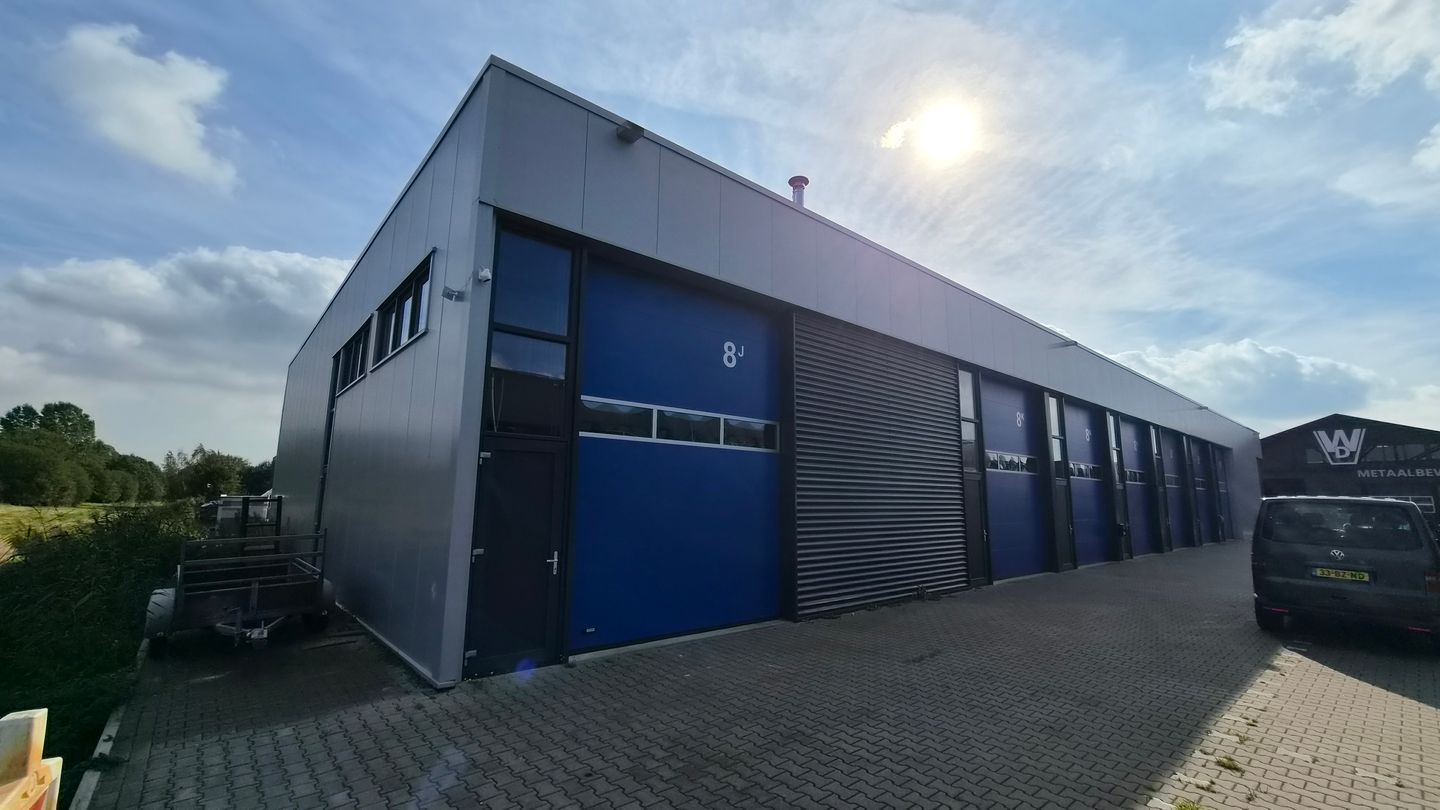 Bekijk foto 4 van Eeser Hout 8-J