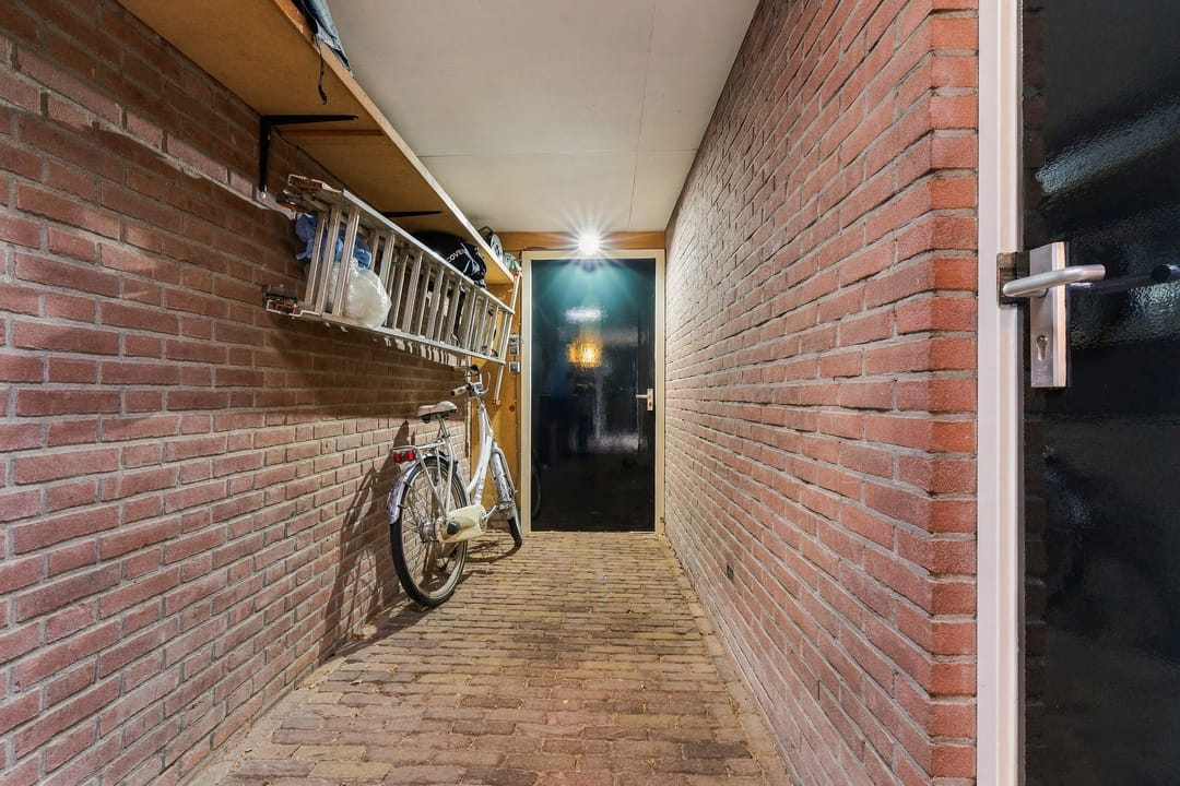 Photo 41 of Burgemeester Brandtlaan 18