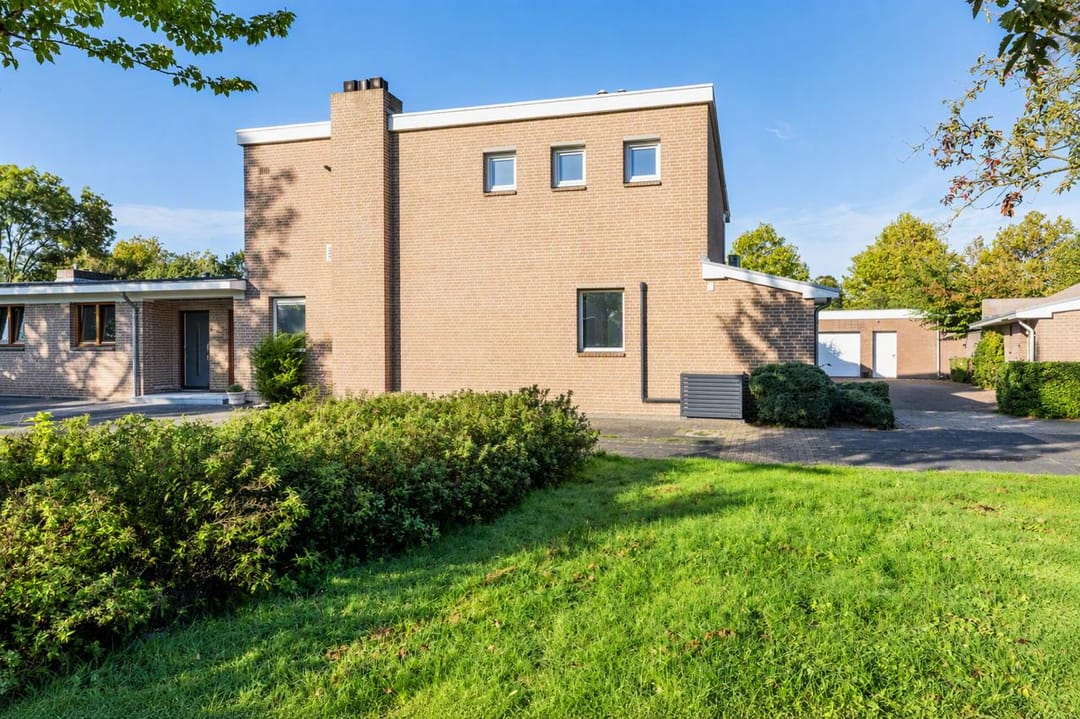 Photo 2 of Vlierlaan 78