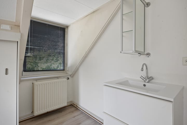 Tussenwoning te koop: De Marne 8, Drunen