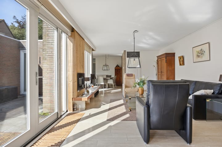Tussenwoning te koop: De Marne 8, Drunen