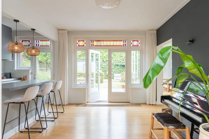 Hoekwoning te koop: Burgemeester Suijsstraat 51, Tilburg