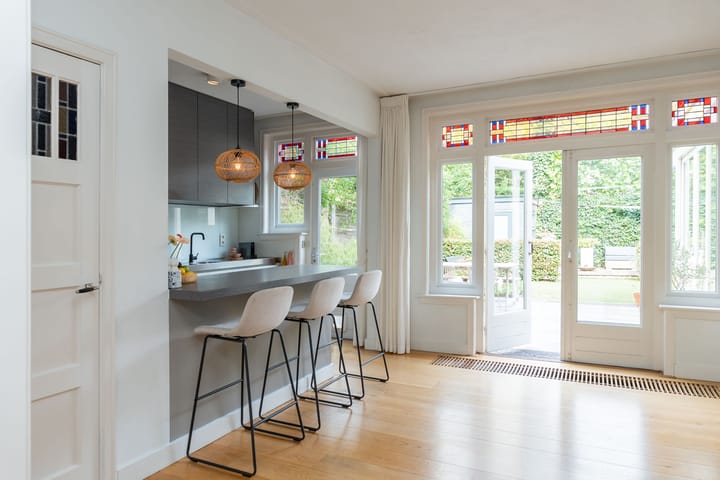 Hoekwoning te koop: Burgemeester Suijsstraat 51, Tilburg