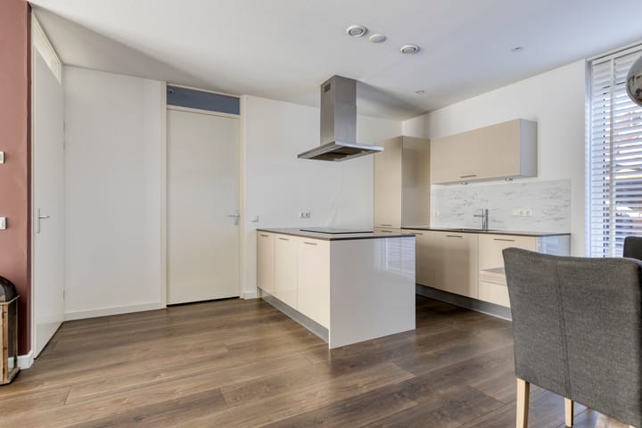 Tussenwoning te koop: Don Boscohof 20, Heel